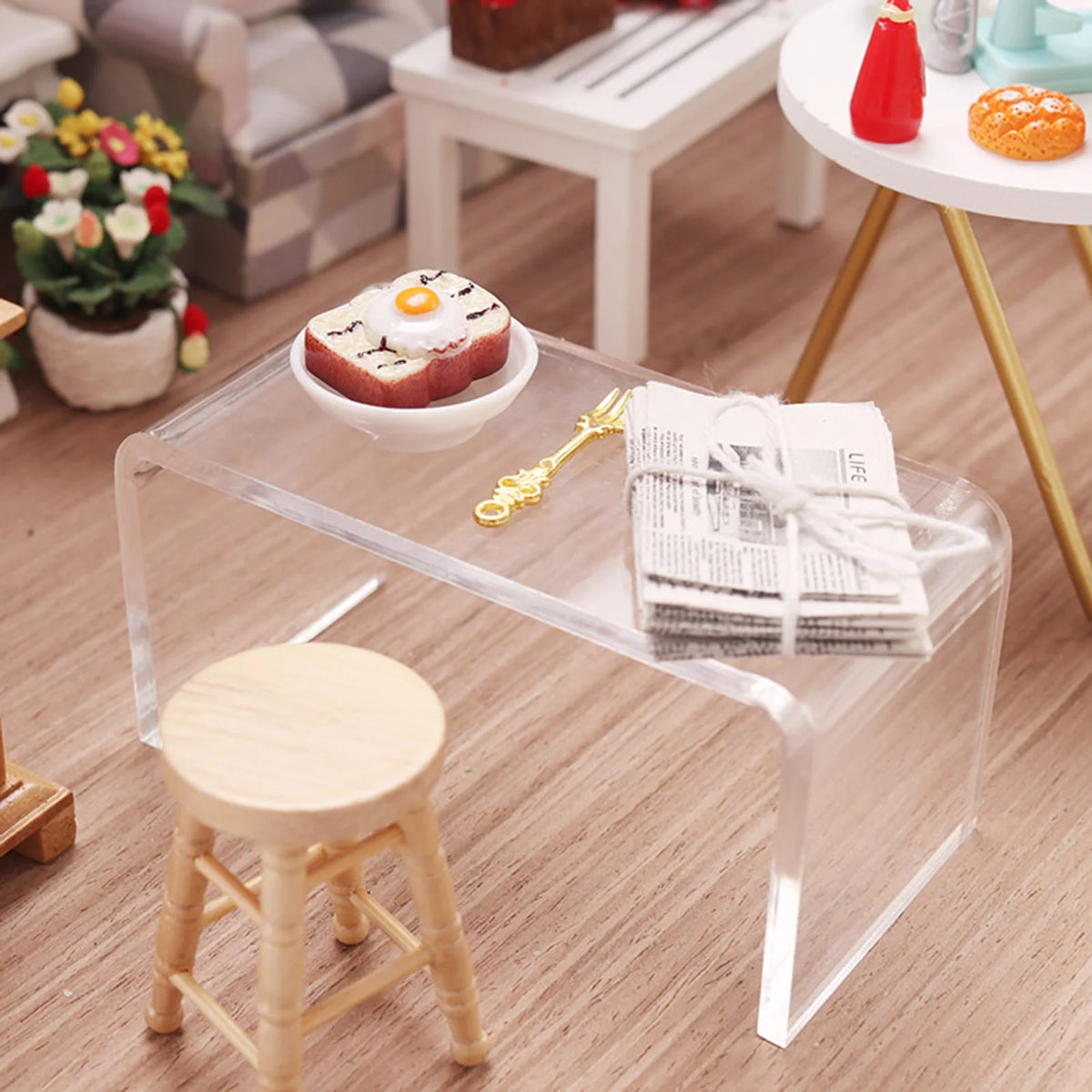 Dollhouse Table for Children E4374