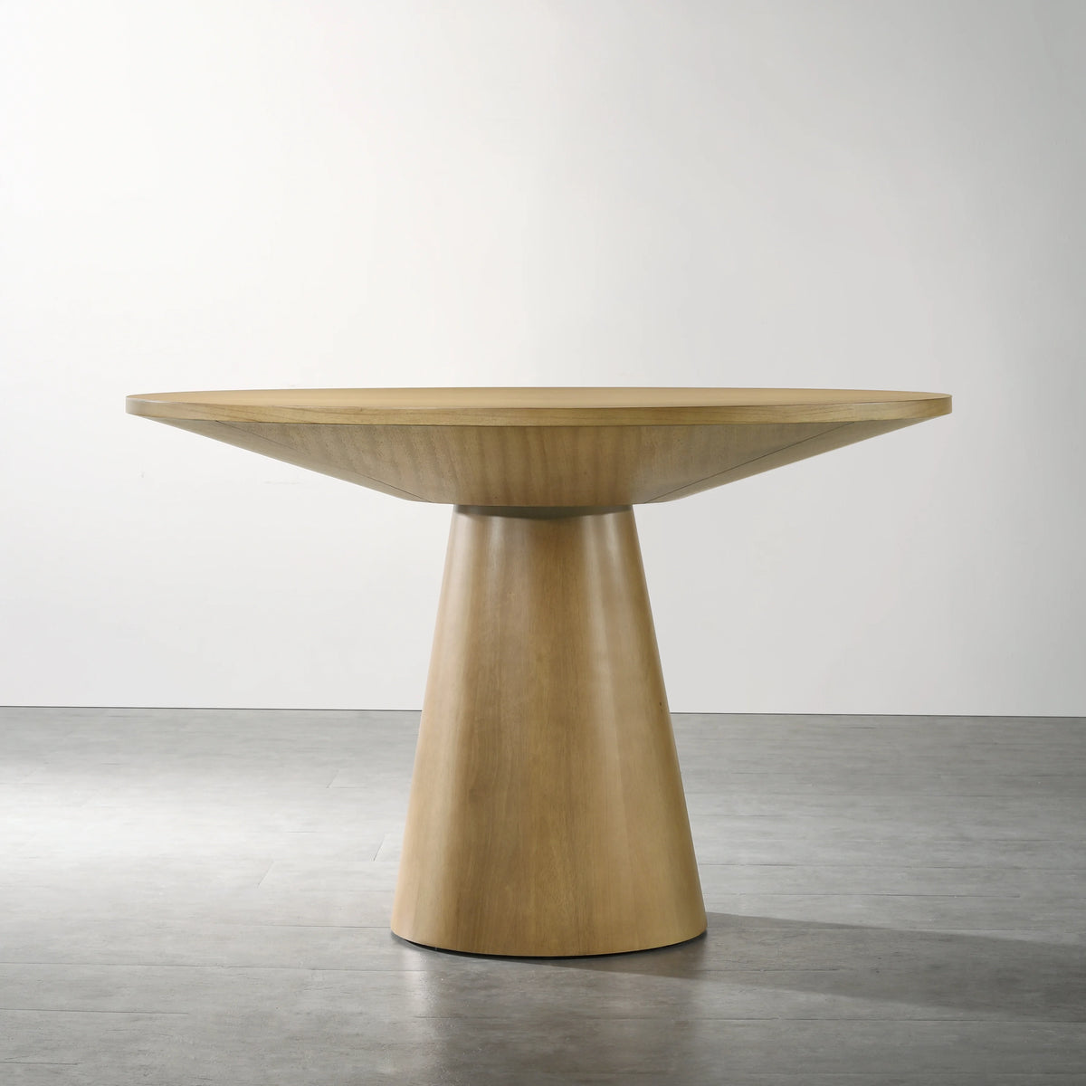 Round Pedestal Dining Set with 4 Chairs G700