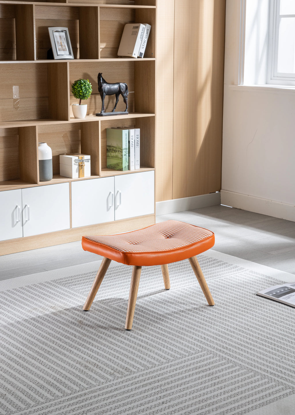 Wooden Step Stool with Cushion and Non-Slip Pad F25326