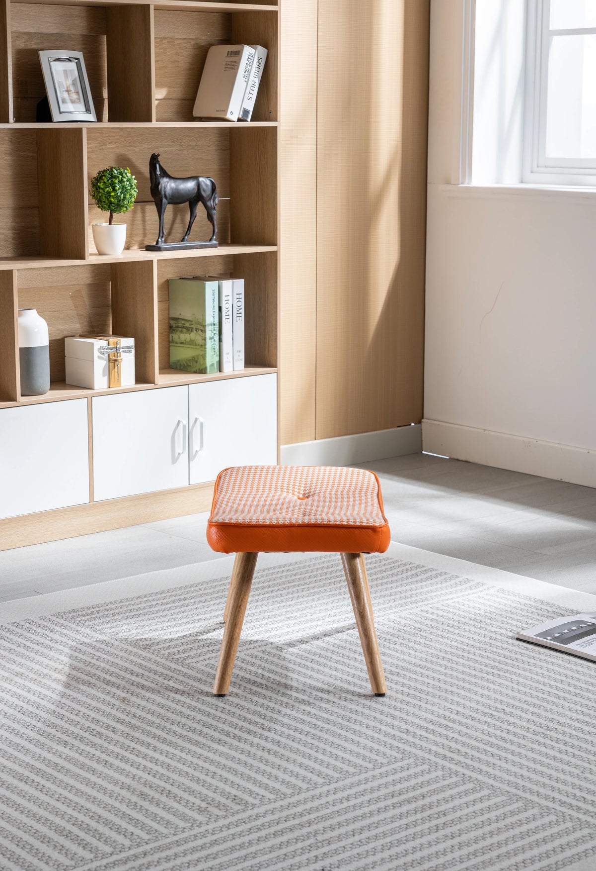 Wooden Step Stool with Cushion and Non-Slip Pad F25326