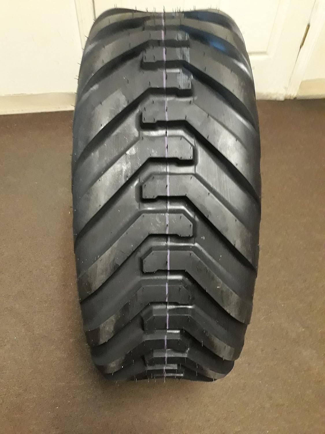 12.5/80-15.3 16 Ply Farm Backhoe Tires P922