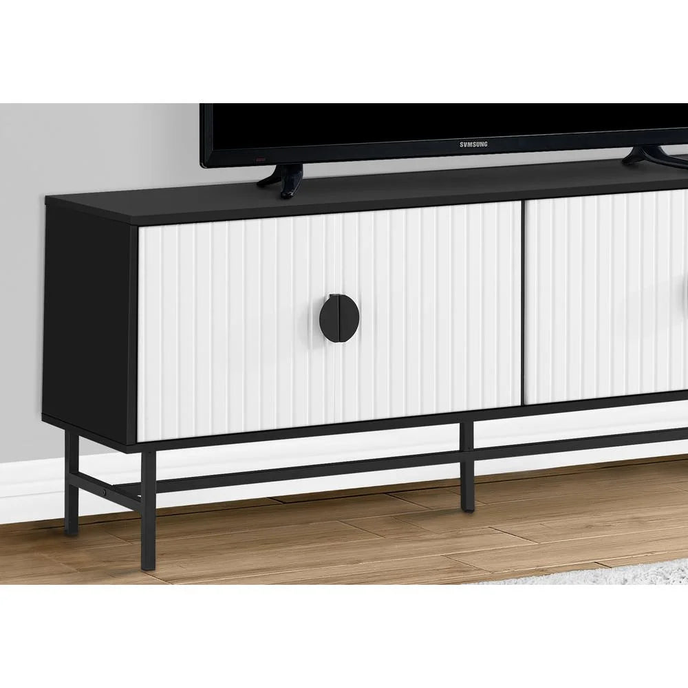 60 Inch Black And White Laminate Tv Stand H556
