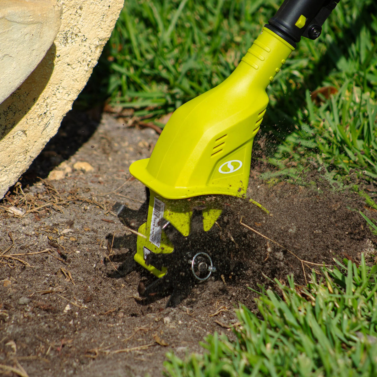 Cordless Telescoping Garden Tiller + Cultivator T877018