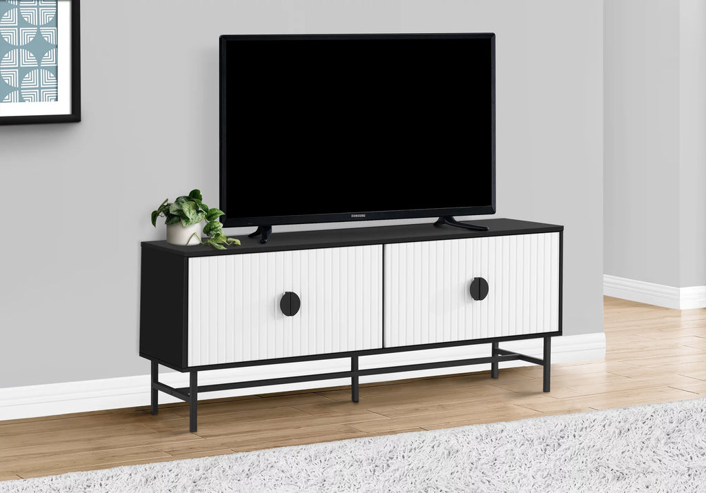 60 Inch Black And White Laminate Tv Stand H556