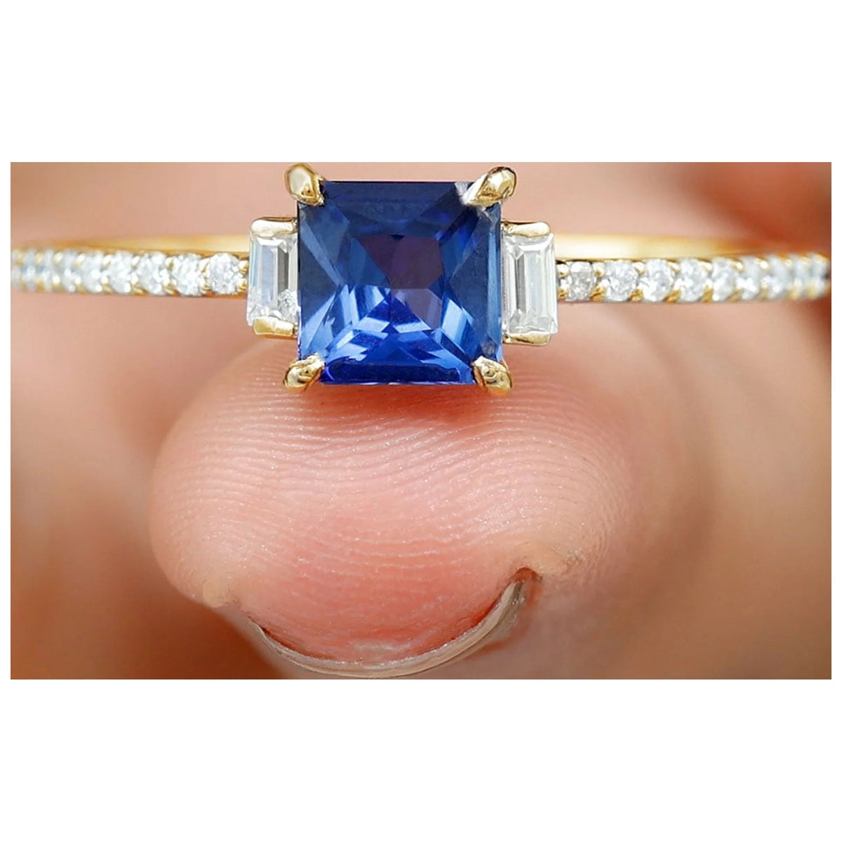 14K Yellow Gold Princess Cut Blue Sapphire Ring with Diamond Side Stones T999