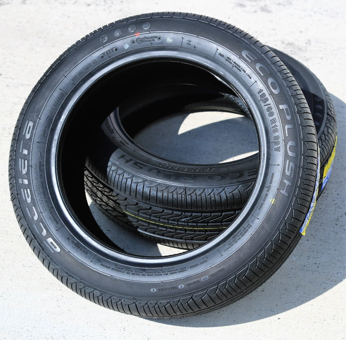 All Season 215/70R15 98H Passenger Tire H39961